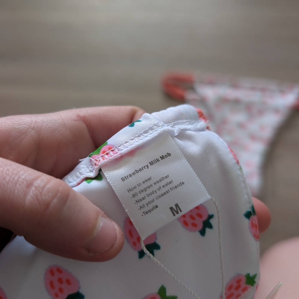 Strawberry Milk Mob White & Pink Heart Print Bikini - Picture 8 of 9